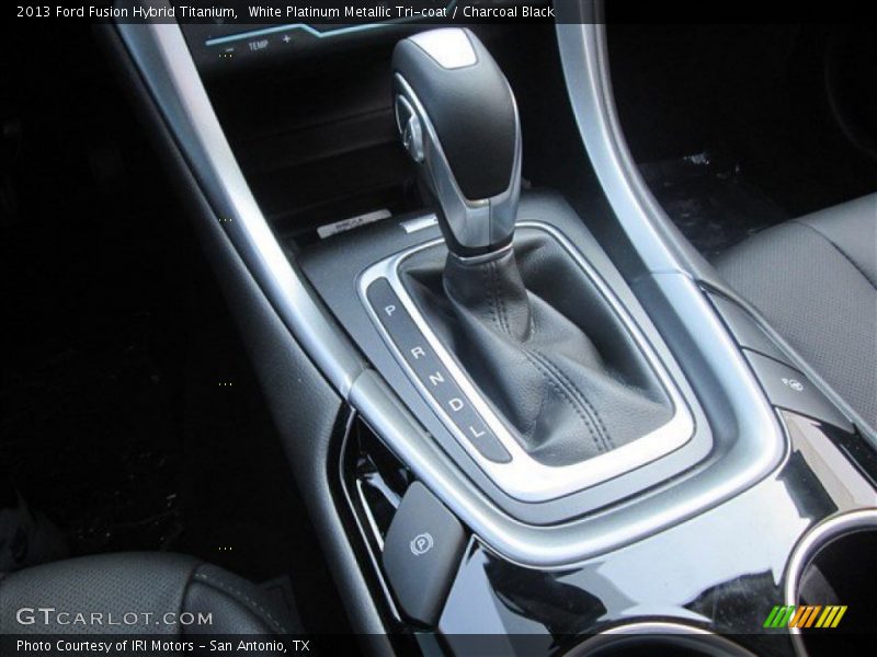 White Platinum Metallic Tri-coat / Charcoal Black 2013 Ford Fusion Hybrid Titanium