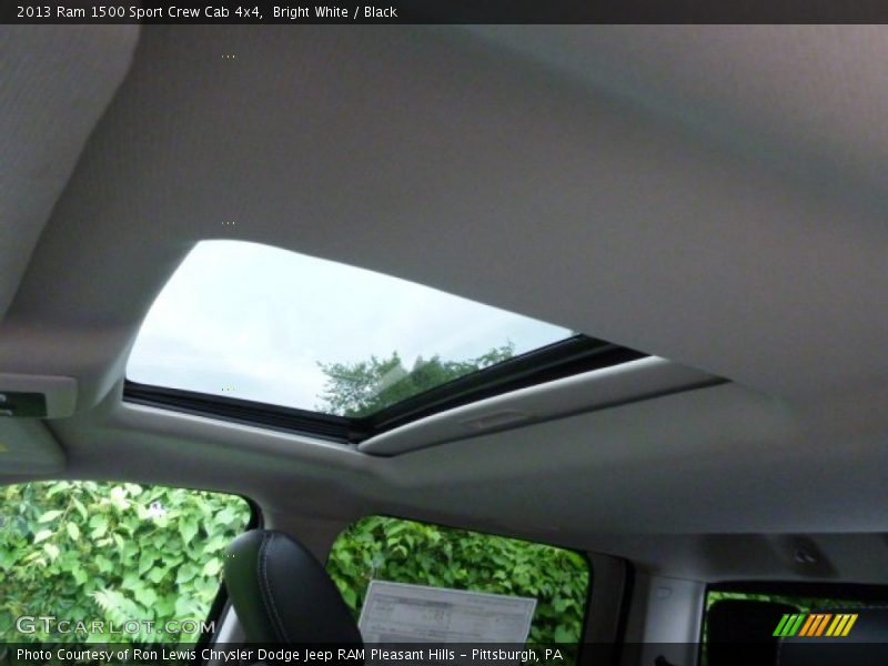 Bright White / Black 2013 Ram 1500 Sport Crew Cab 4x4