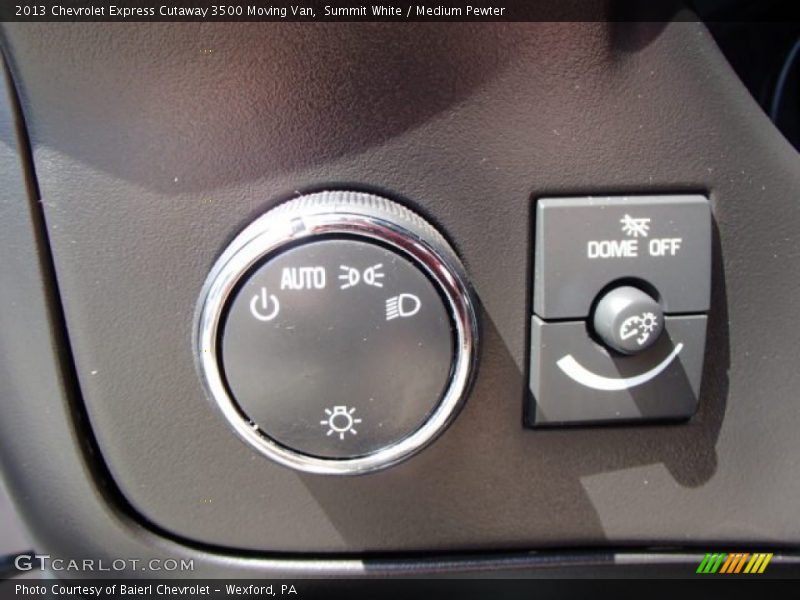 Controls of 2013 Express Cutaway 3500 Moving Van