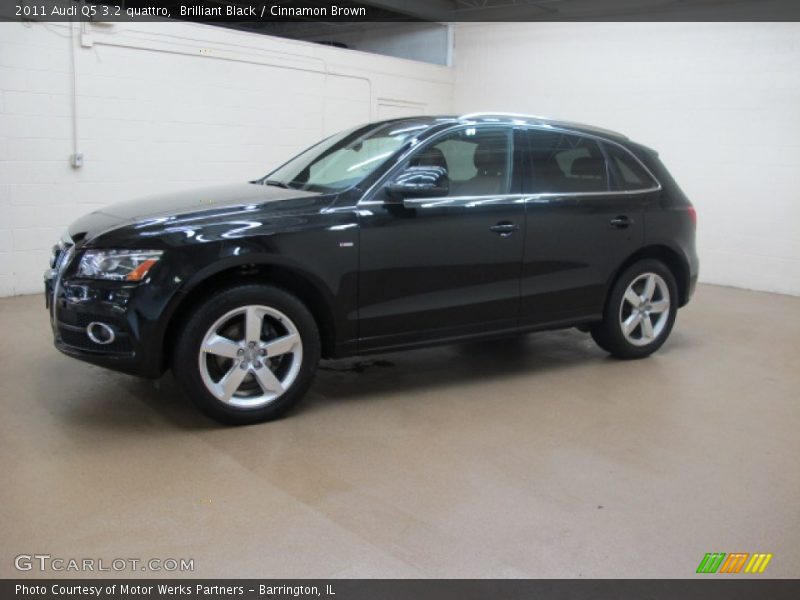 Brilliant Black / Cinnamon Brown 2011 Audi Q5 3.2 quattro