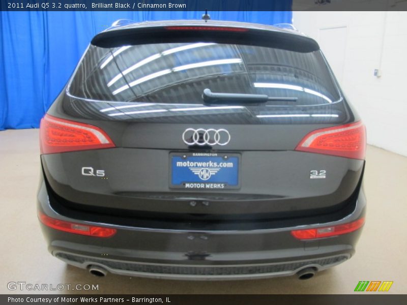 Brilliant Black / Cinnamon Brown 2011 Audi Q5 3.2 quattro