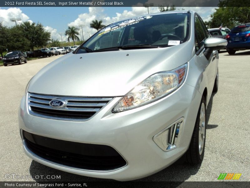 Ingot Silver Metallic / Charcoal Black 2012 Ford Fiesta SEL Sedan