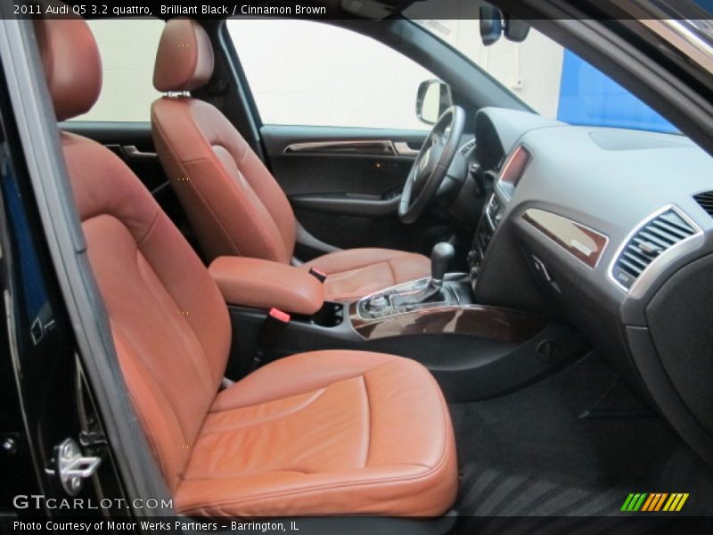 Brilliant Black / Cinnamon Brown 2011 Audi Q5 3.2 quattro
