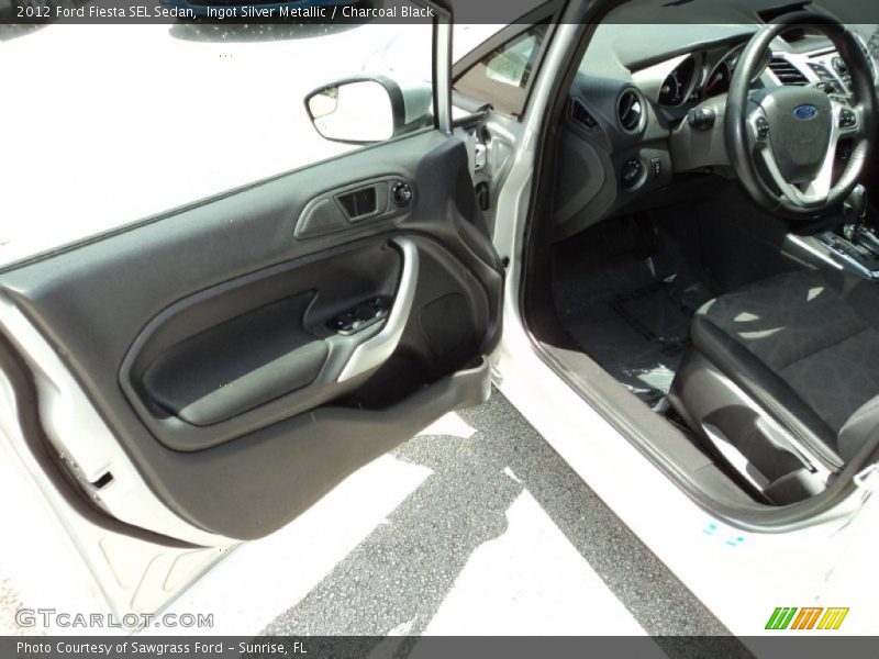 Ingot Silver Metallic / Charcoal Black 2012 Ford Fiesta SEL Sedan