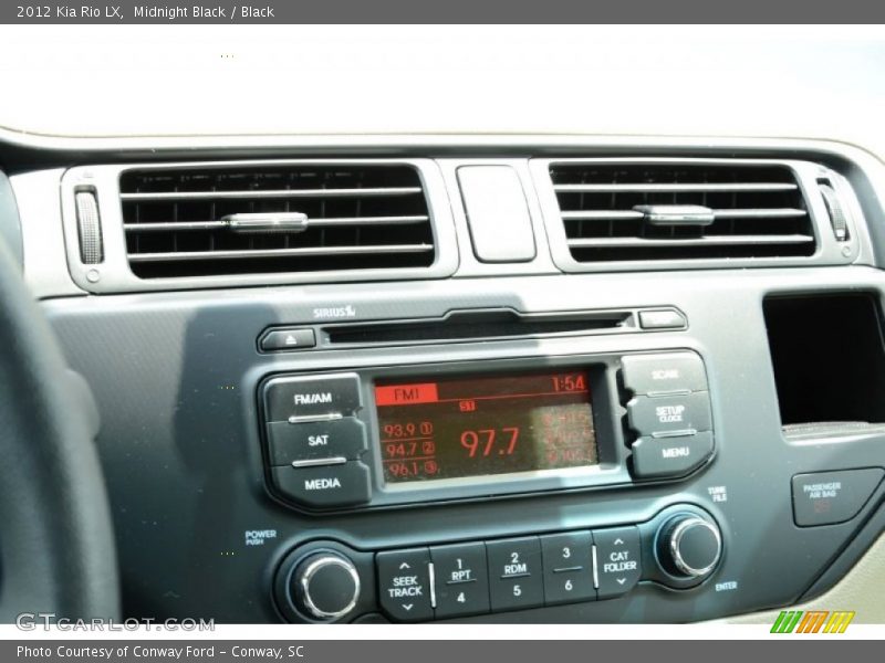 Controls of 2012 Rio LX