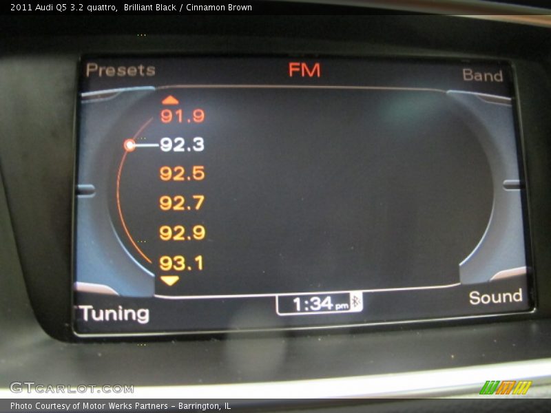 Brilliant Black / Cinnamon Brown 2011 Audi Q5 3.2 quattro