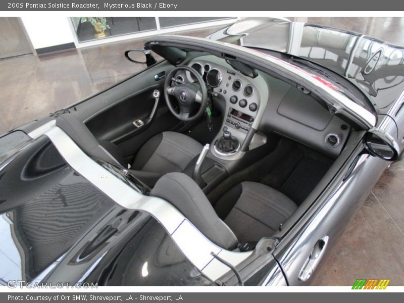  2009 Solstice Roadster Ebony Interior