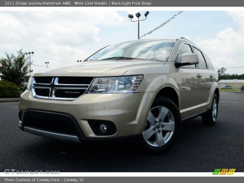 White Gold Metallic / Black/Light Frost Beige 2011 Dodge Journey Mainstreet AWD