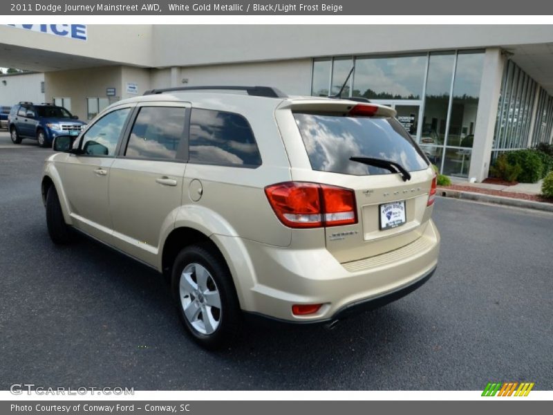 White Gold Metallic / Black/Light Frost Beige 2011 Dodge Journey Mainstreet AWD