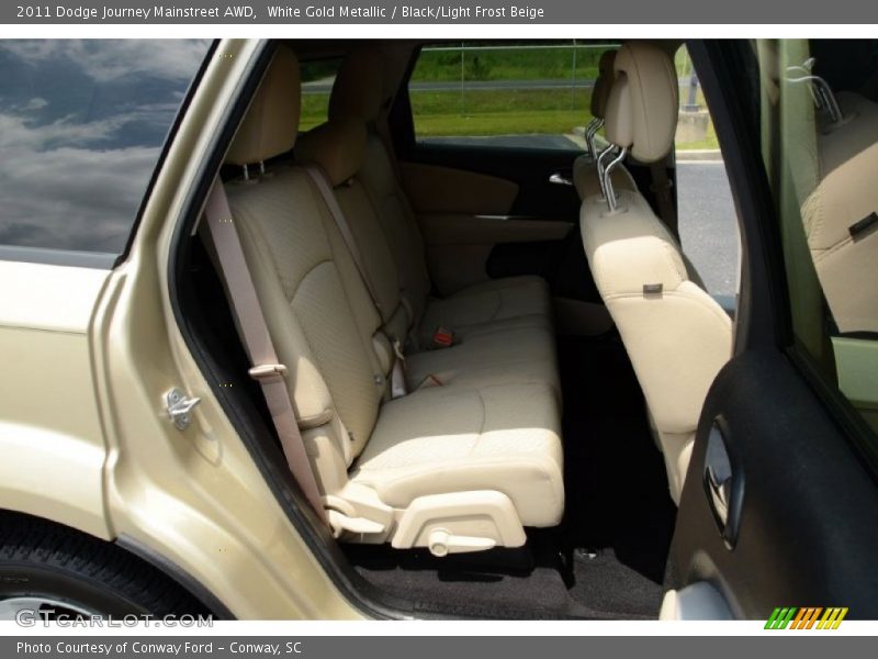 White Gold Metallic / Black/Light Frost Beige 2011 Dodge Journey Mainstreet AWD