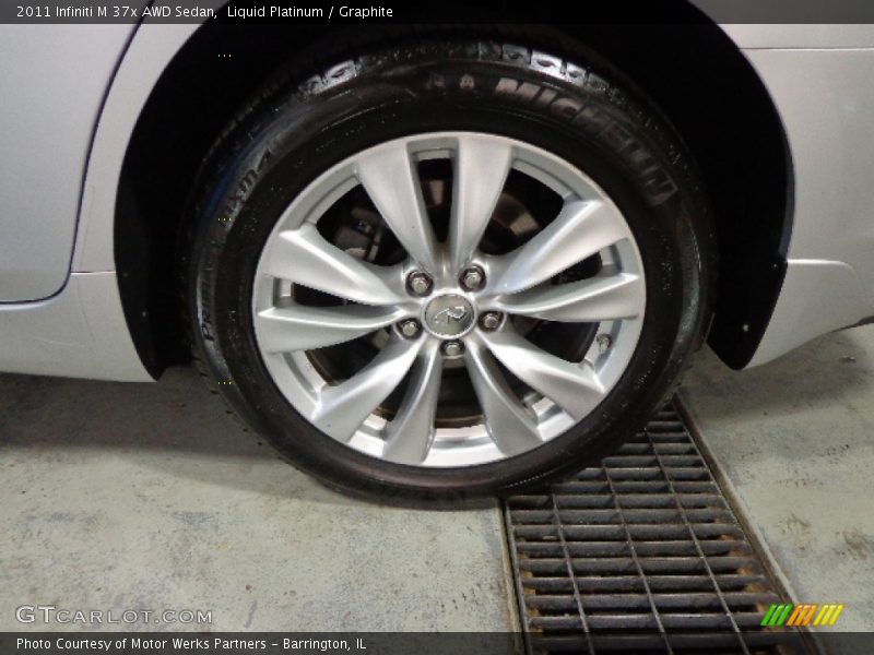 Liquid Platinum / Graphite 2011 Infiniti M 37x AWD Sedan