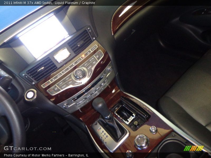 Liquid Platinum / Graphite 2011 Infiniti M 37x AWD Sedan