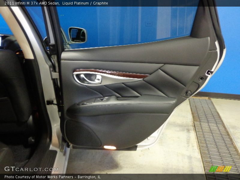 Liquid Platinum / Graphite 2011 Infiniti M 37x AWD Sedan