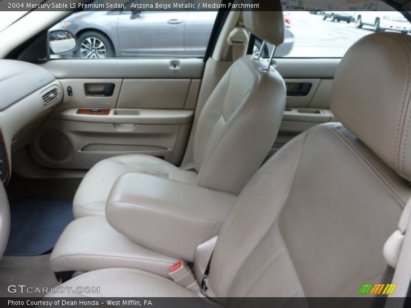 Arizona Beige Metallic / Medium Parchment 2004 Mercury Sable LS Premium Sedan