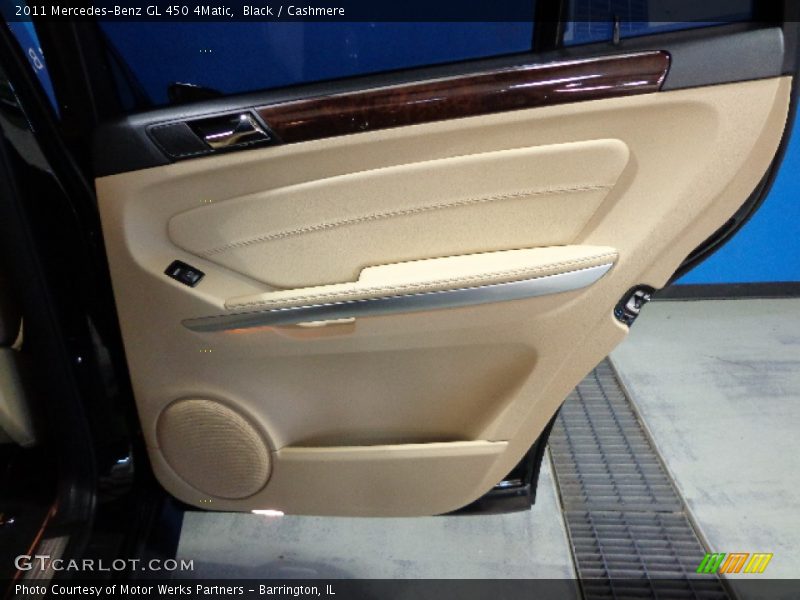 Black / Cashmere 2011 Mercedes-Benz GL 450 4Matic