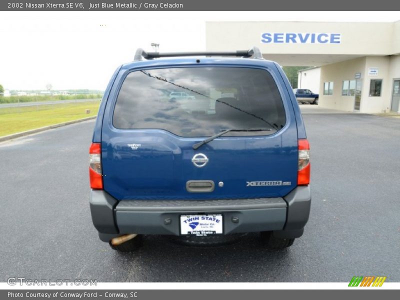 Just Blue Metallic / Gray Celadon 2002 Nissan Xterra SE V6