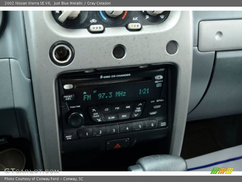 Just Blue Metallic / Gray Celadon 2002 Nissan Xterra SE V6