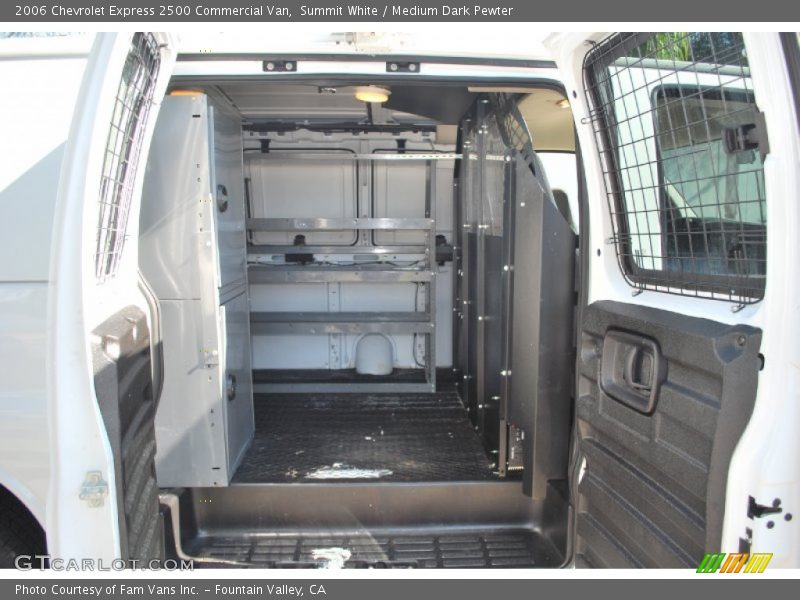 Summit White / Medium Dark Pewter 2006 Chevrolet Express 2500 Commercial Van
