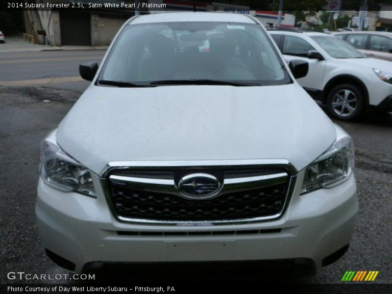Satin White Pearl / Platinum 2014 Subaru Forester 2.5i