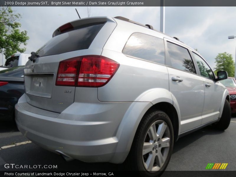 Bright Silver Metallic / Dark Slate Gray/Light Graystone 2009 Dodge Journey SXT