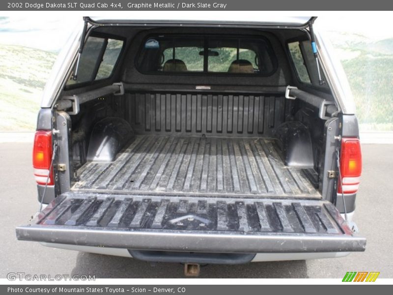 Graphite Metallic / Dark Slate Gray 2002 Dodge Dakota SLT Quad Cab 4x4