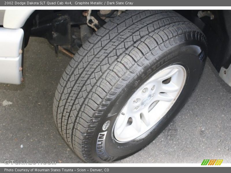 Graphite Metallic / Dark Slate Gray 2002 Dodge Dakota SLT Quad Cab 4x4