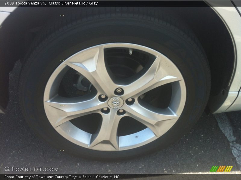 Classic Silver Metallic / Gray 2009 Toyota Venza V6