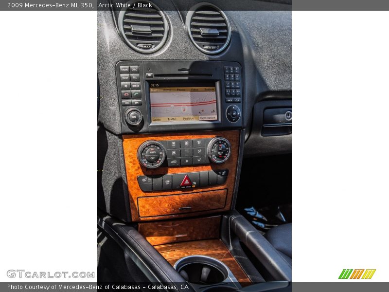 Arctic White / Black 2009 Mercedes-Benz ML 350