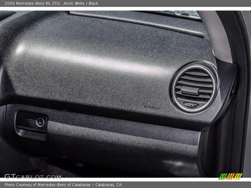 Arctic White / Black 2009 Mercedes-Benz ML 350