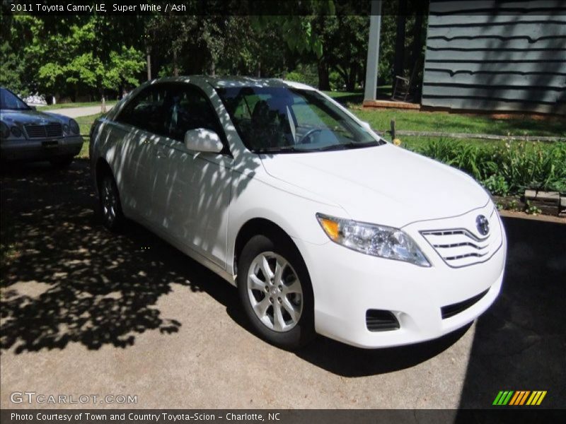 Super White / Ash 2011 Toyota Camry LE