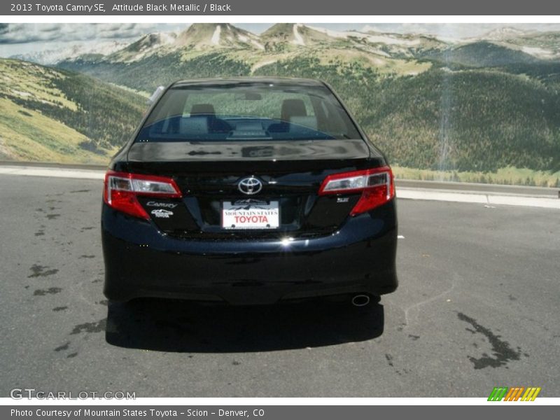 Attitude Black Metallic / Black 2013 Toyota Camry SE