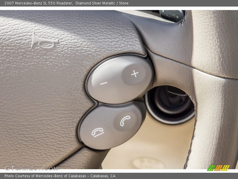 Controls of 2007 SL 550 Roadster