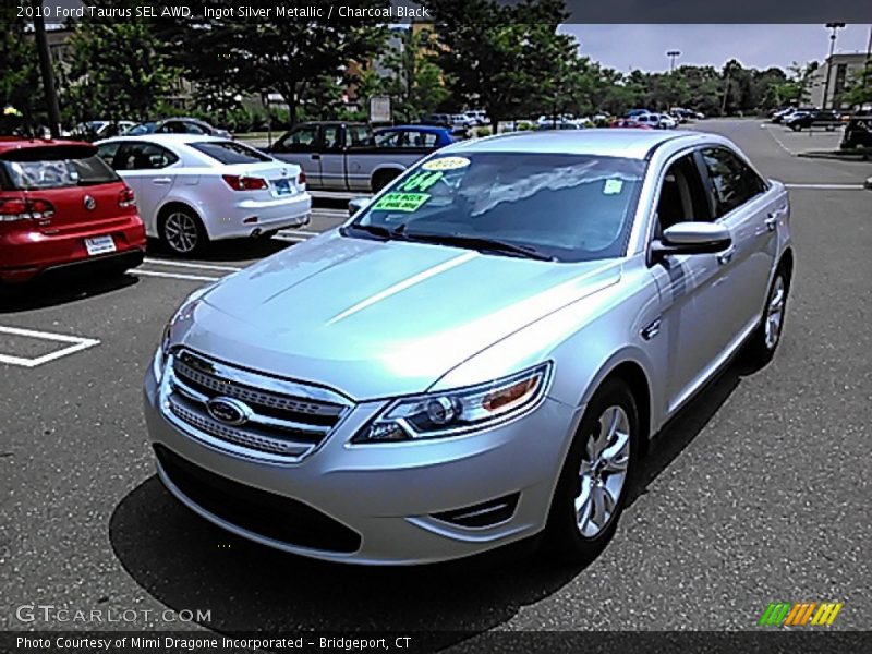 Ingot Silver Metallic / Charcoal Black 2010 Ford Taurus SEL AWD