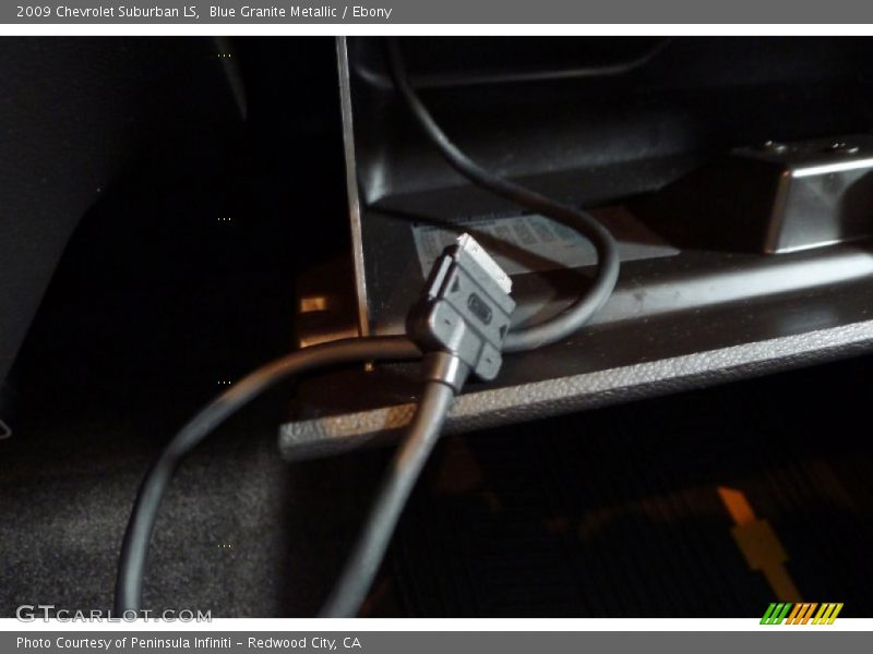 Blue Granite Metallic / Ebony 2009 Chevrolet Suburban LS