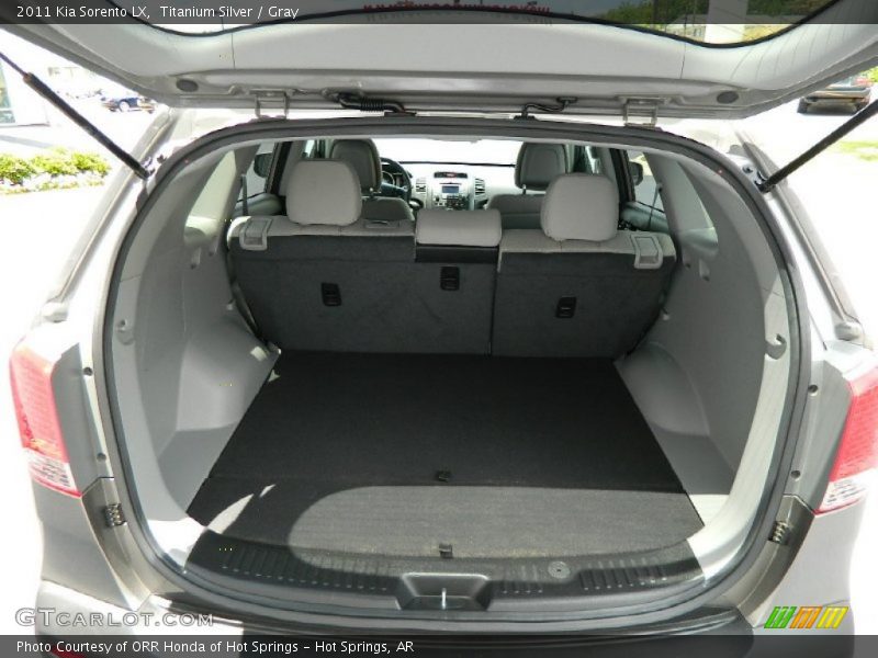 Titanium Silver / Gray 2011 Kia Sorento LX