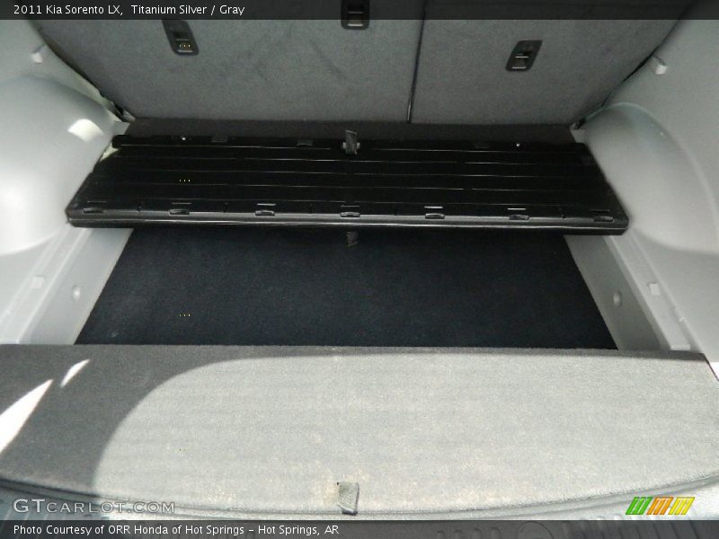 Titanium Silver / Gray 2011 Kia Sorento LX
