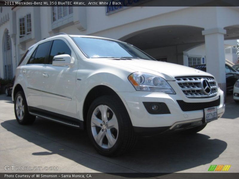 Arctic White / Black 2011 Mercedes-Benz ML 350 BlueTEC 4Matic