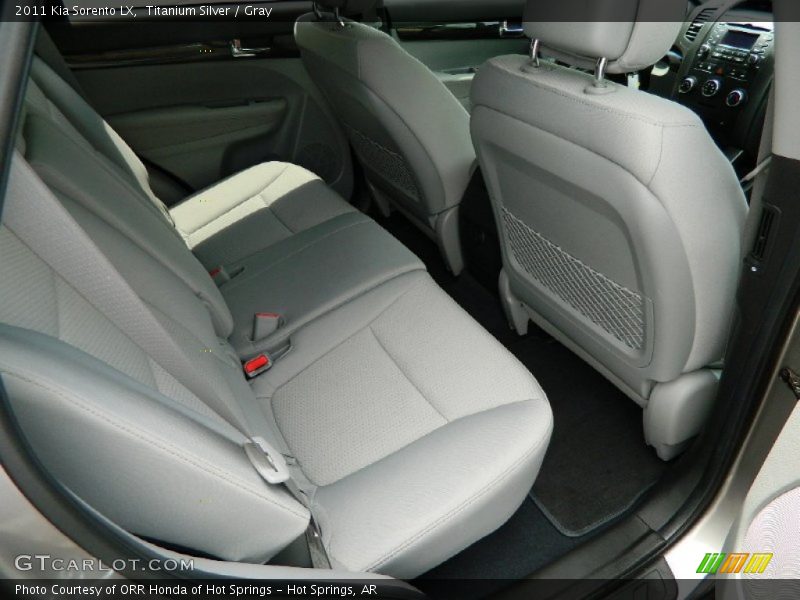 Titanium Silver / Gray 2011 Kia Sorento LX