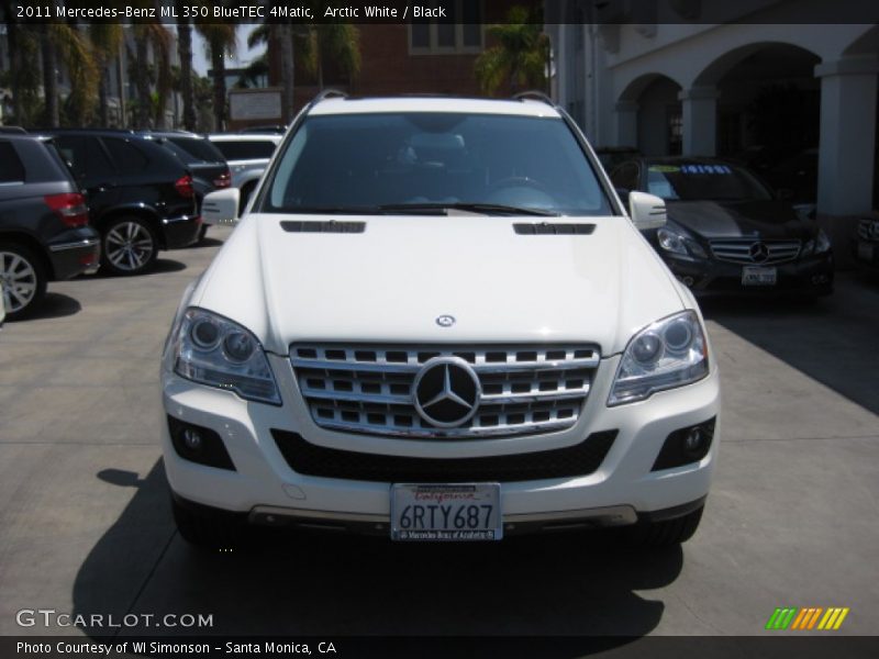 Arctic White / Black 2011 Mercedes-Benz ML 350 BlueTEC 4Matic