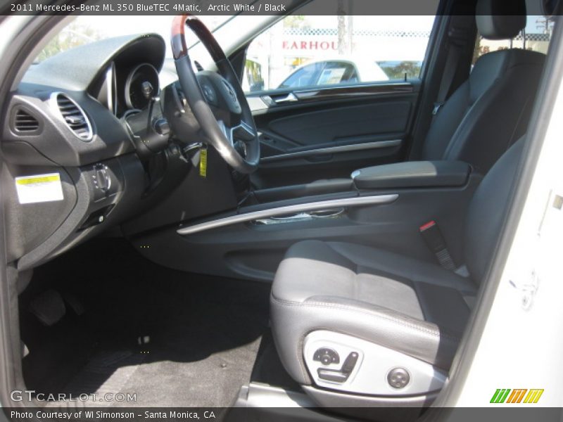 Arctic White / Black 2011 Mercedes-Benz ML 350 BlueTEC 4Matic