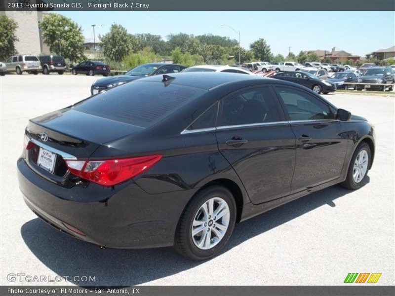 Midnight Black / Gray 2013 Hyundai Sonata GLS