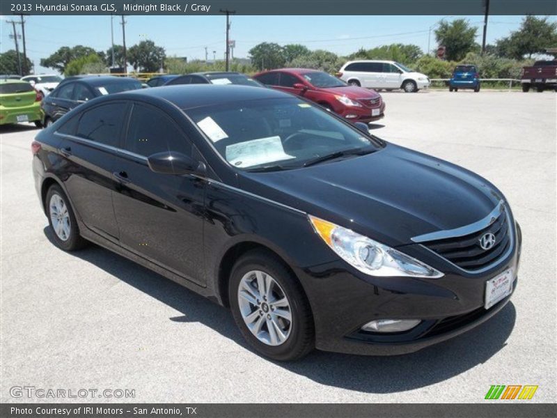 Midnight Black / Gray 2013 Hyundai Sonata GLS
