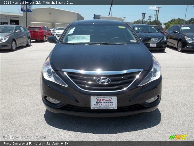 Midnight Black / Gray 2013 Hyundai Sonata GLS