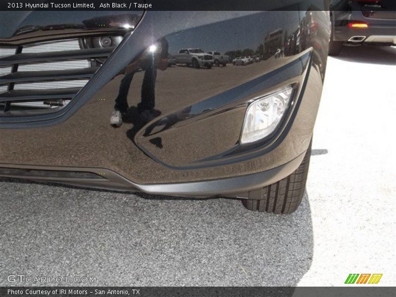 Ash Black / Taupe 2013 Hyundai Tucson Limited