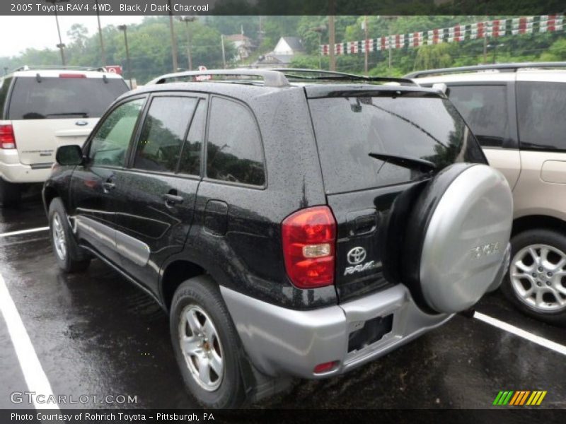 Black / Dark Charcoal 2005 Toyota RAV4 4WD