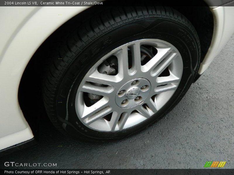  2004 LS V8 Wheel