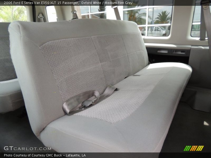 Oxford White / Medium Flint Grey 2006 Ford E Series Van E350 XLT 15 Passenger