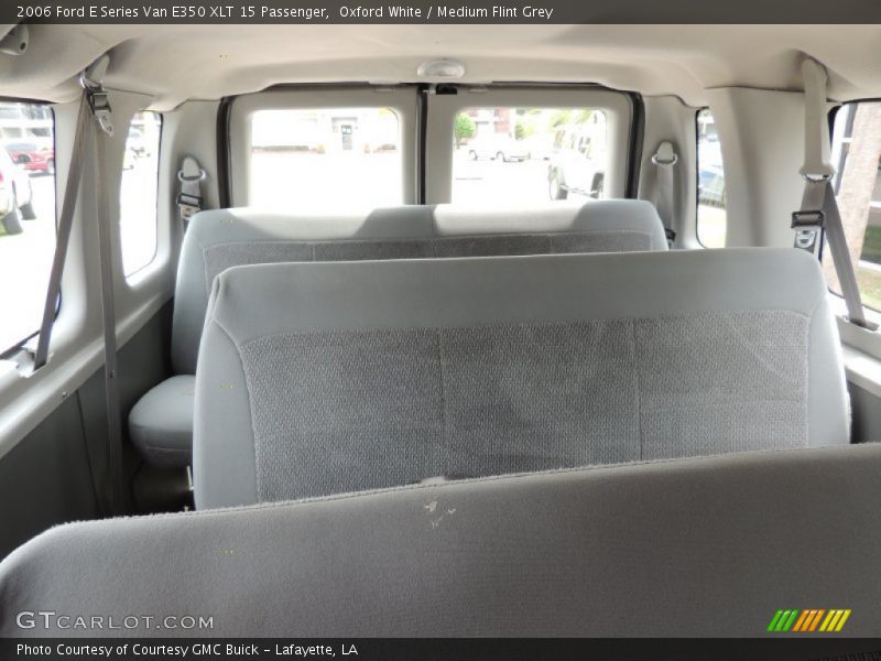 Oxford White / Medium Flint Grey 2006 Ford E Series Van E350 XLT 15 Passenger