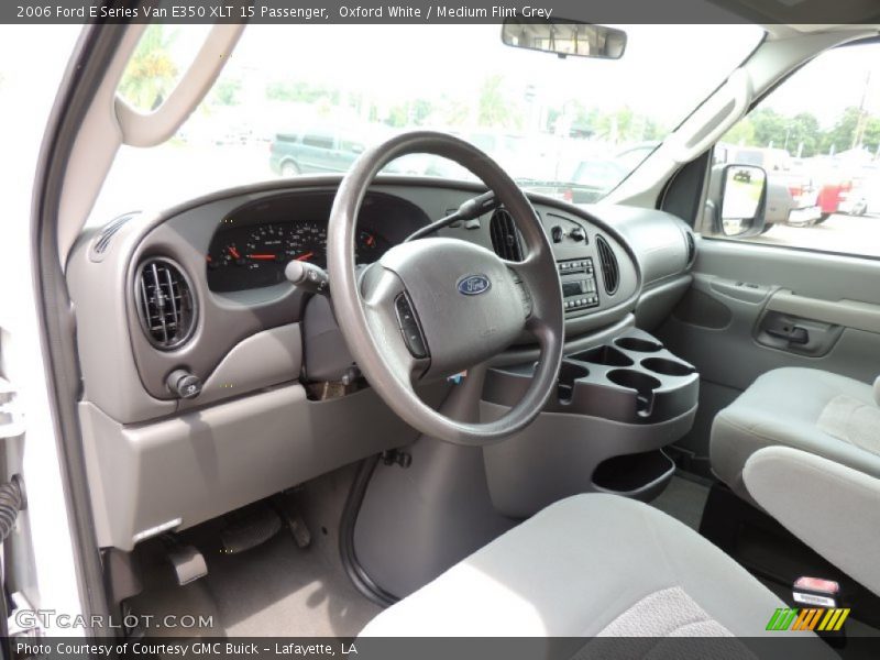 Oxford White / Medium Flint Grey 2006 Ford E Series Van E350 XLT 15 Passenger