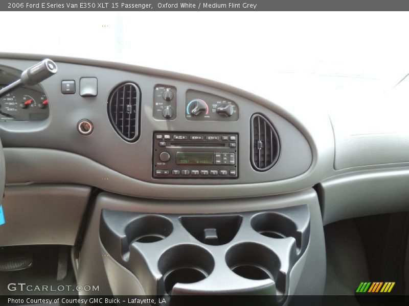 Oxford White / Medium Flint Grey 2006 Ford E Series Van E350 XLT 15 Passenger